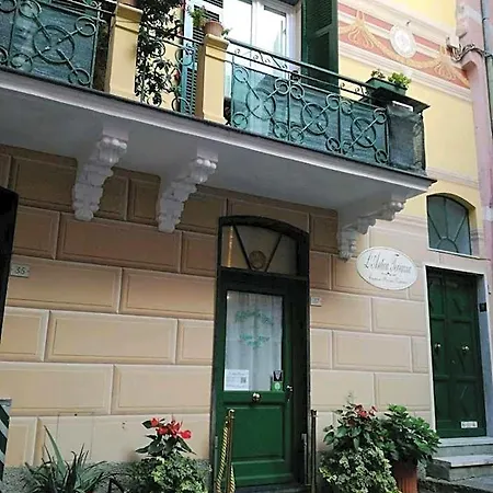 L'antica Terrazza 4* Монтероссо-аль-Маре